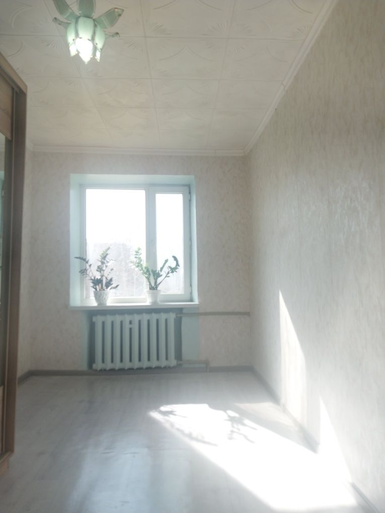 Продам квартиру, двух комнатную ,дом 3хэтажный,ул Бокейхан 41 район од