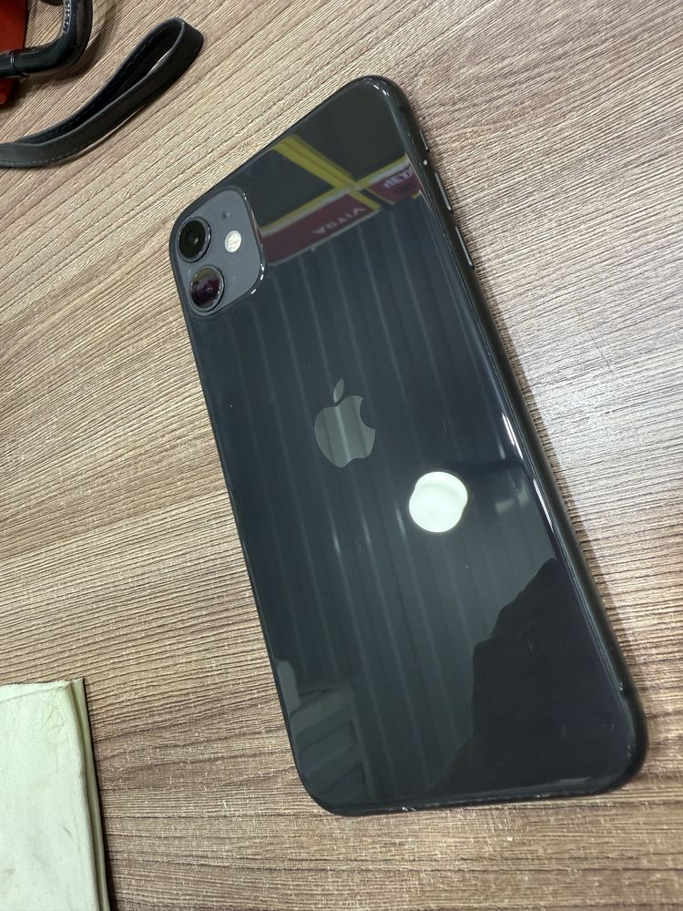 Телефон , Iphone 11 СРОЧНО