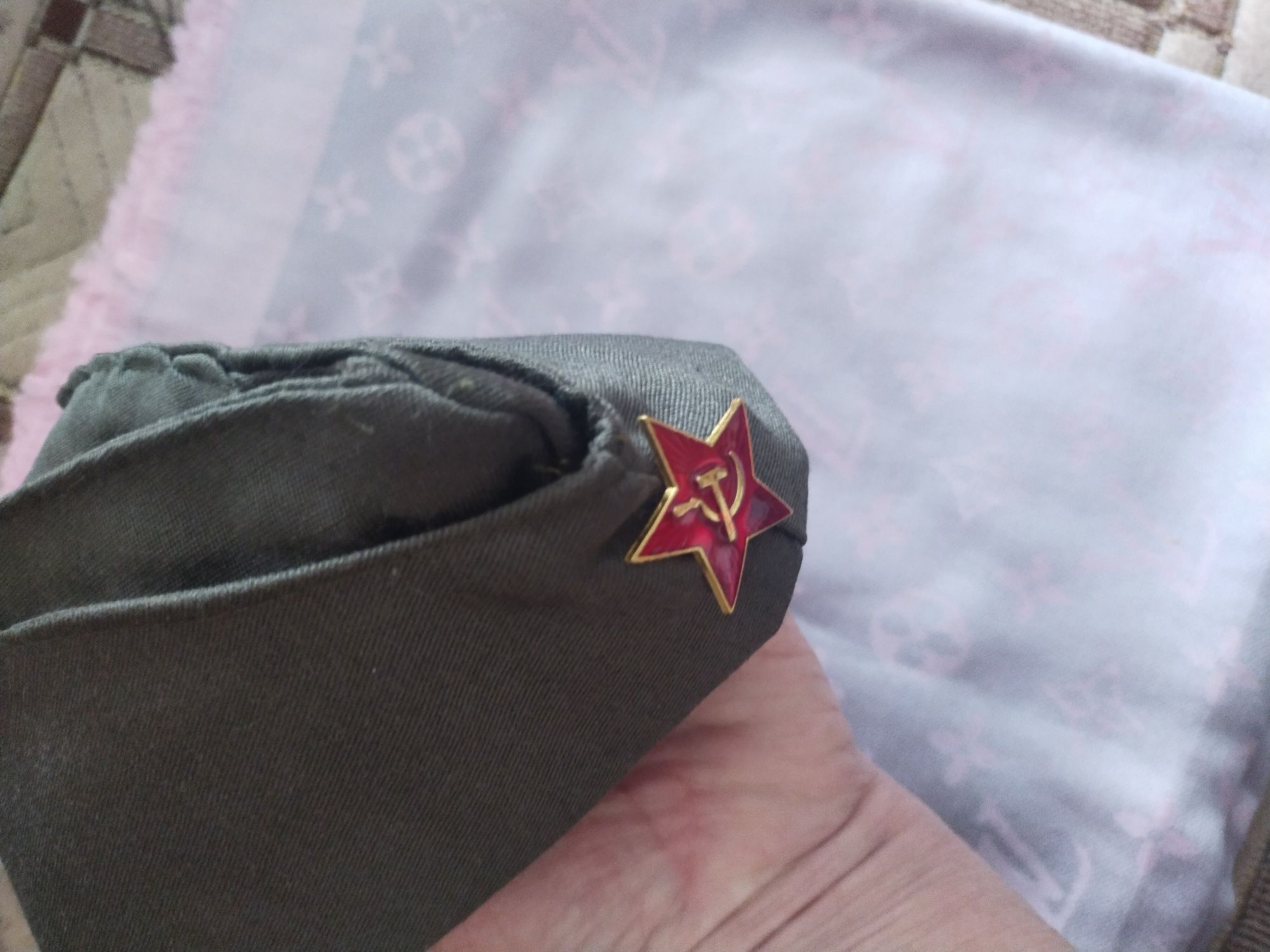 Продам военный шапку