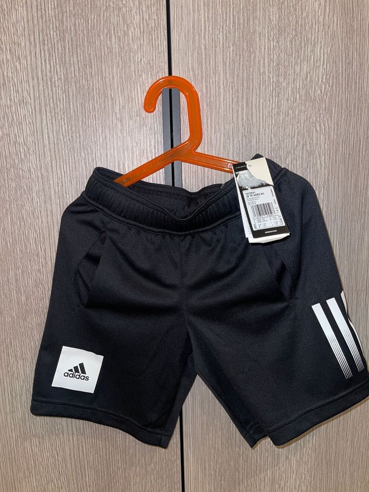 Продам Детские вещи!Бренд оригинал!
