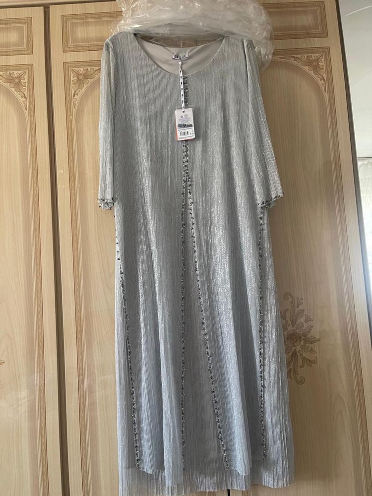 Продам вечернее платье