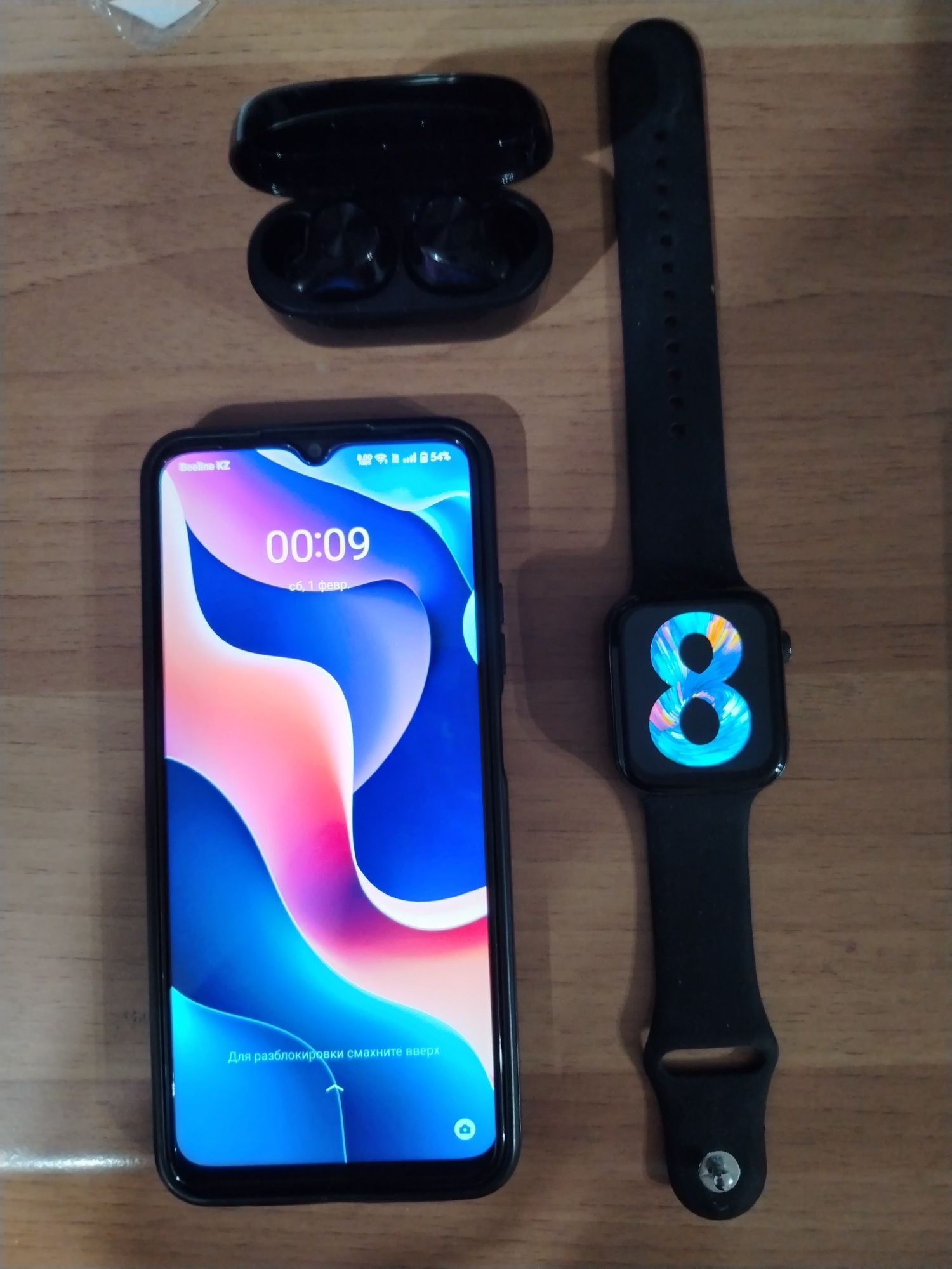 Oppo A 17 три мясяца в использовании состоянии нового срочно продам!!!