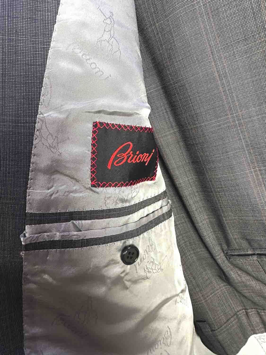 Мужской костюм Brioni