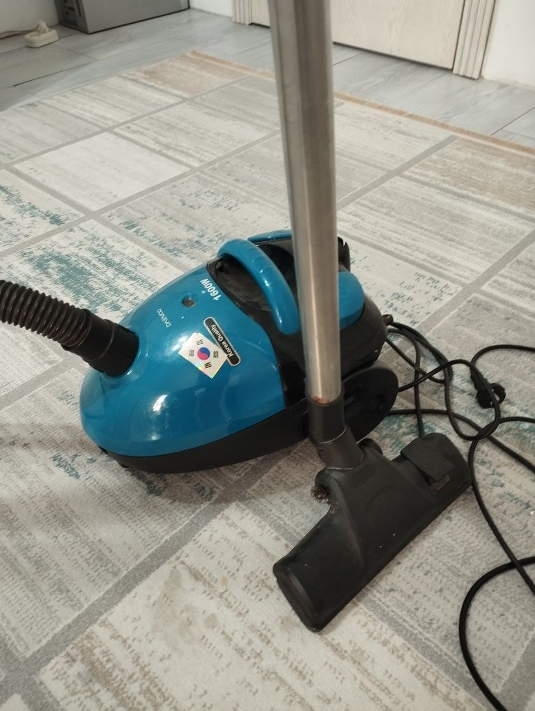Пылесос Daewoo 1600w