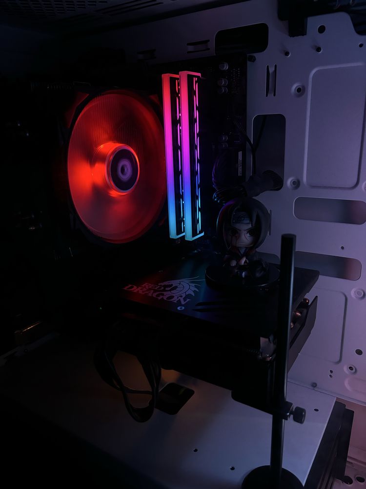 Игровой компьютер rx6800xt+ryzen 7 2700x