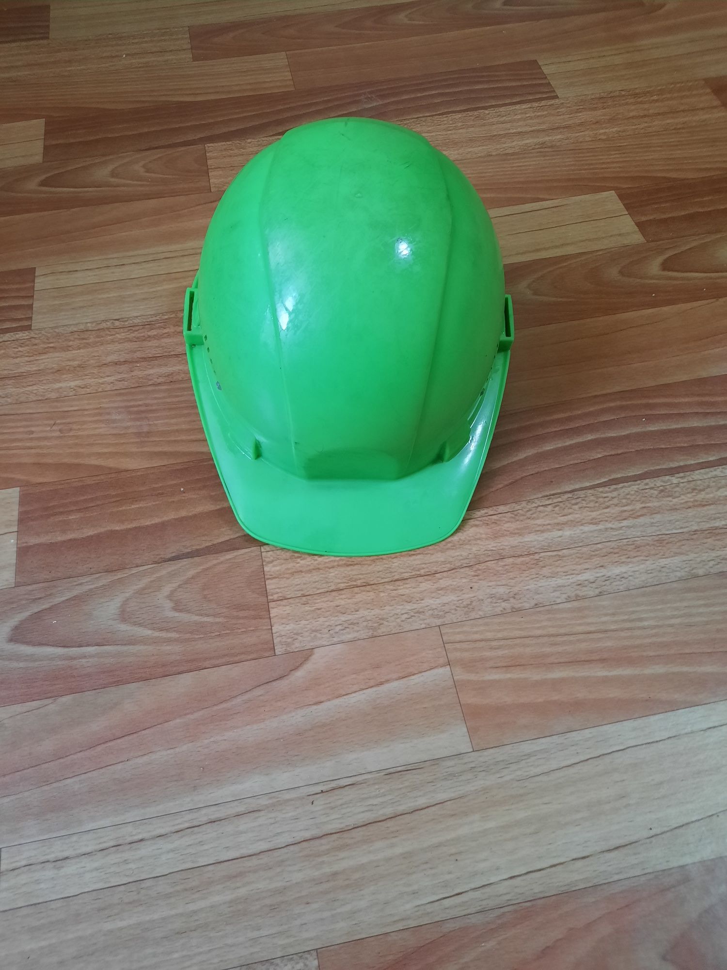 СИЗ.продам каску защитную