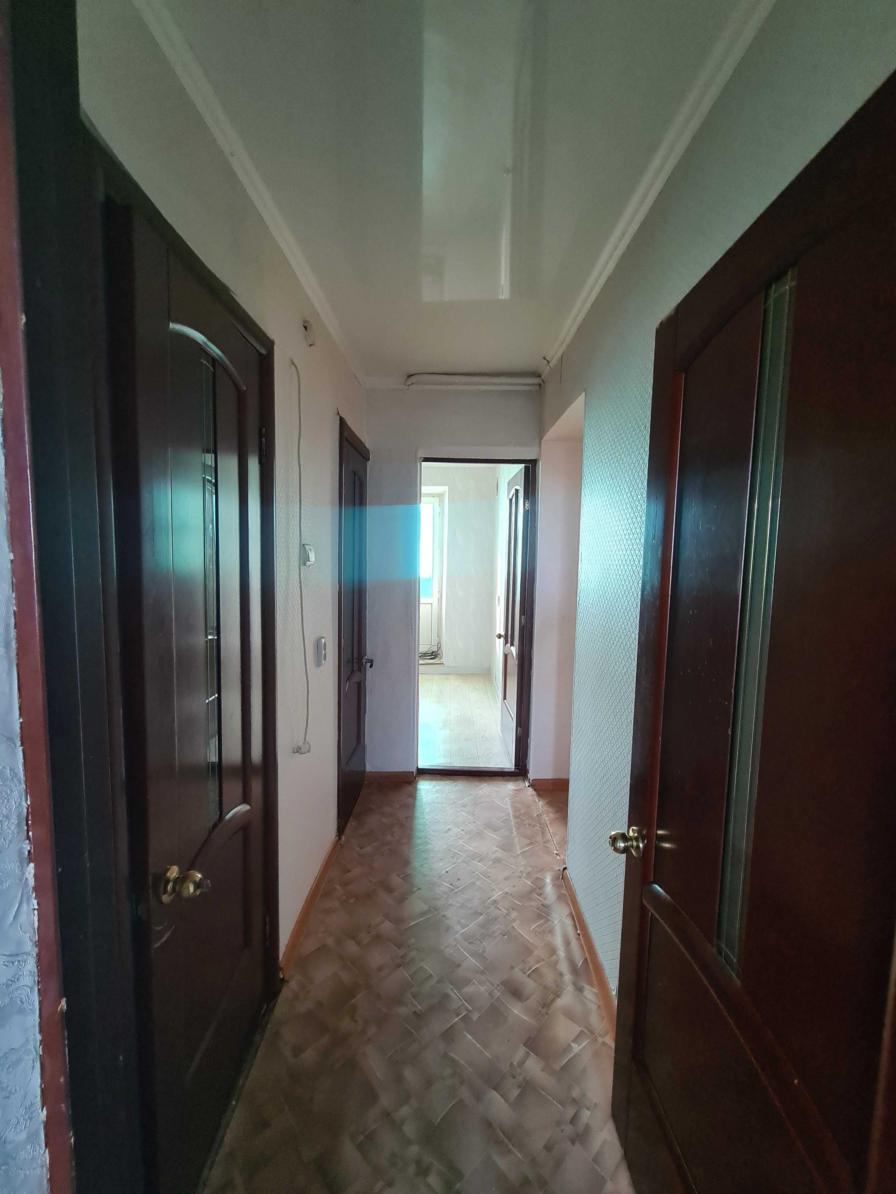 Продам 2хкомнатную Квартиру