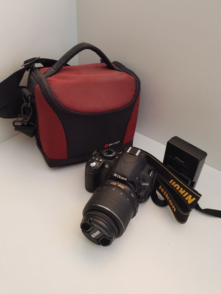 Nikon D3100