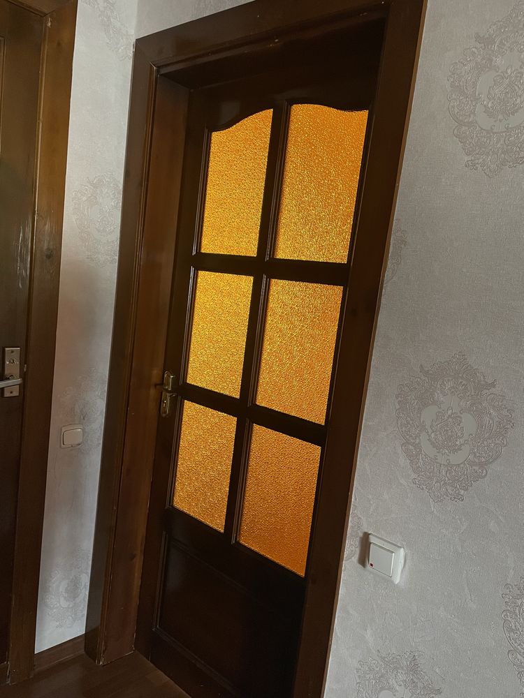 Продам межкомнатные двери