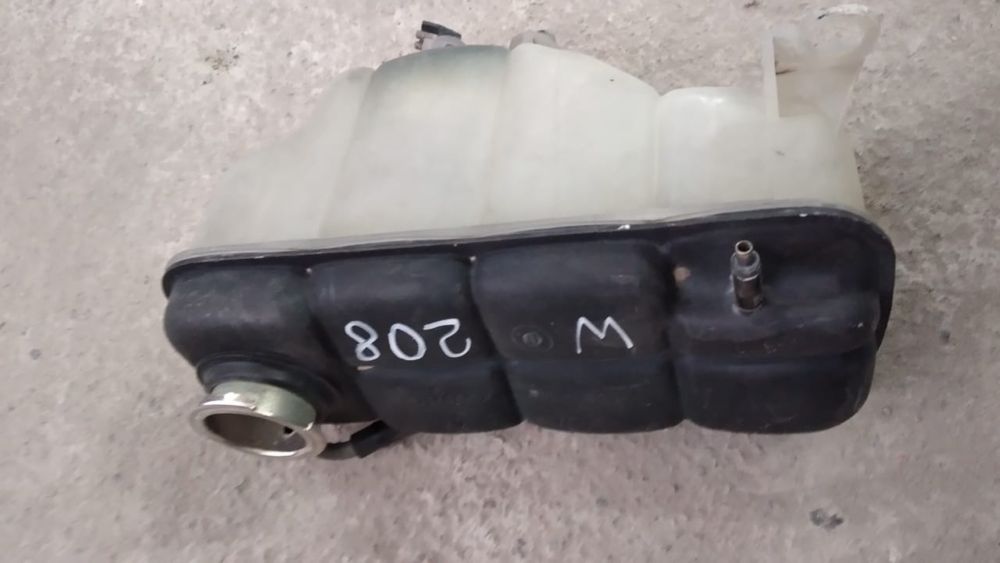 Расширительный бачок Мерседес, БМВ, Land Rover, Mini Cooper.