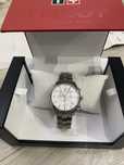 Продам швейцарские часы tissot