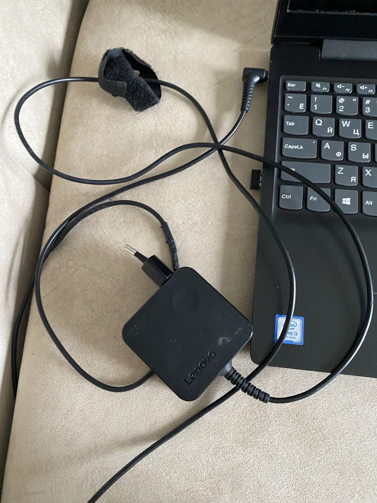 Ноутбук Lenovo