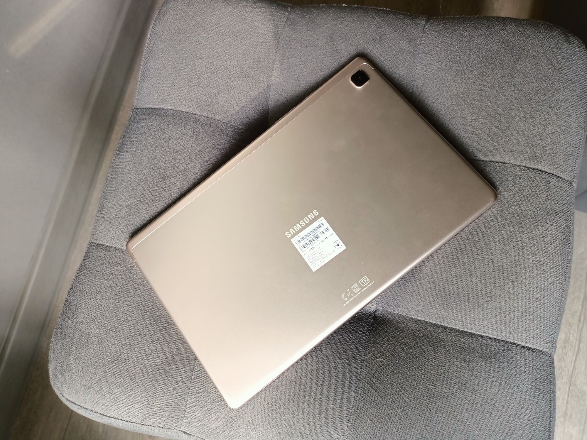 Продам планшет Samsung galaxy tab A7