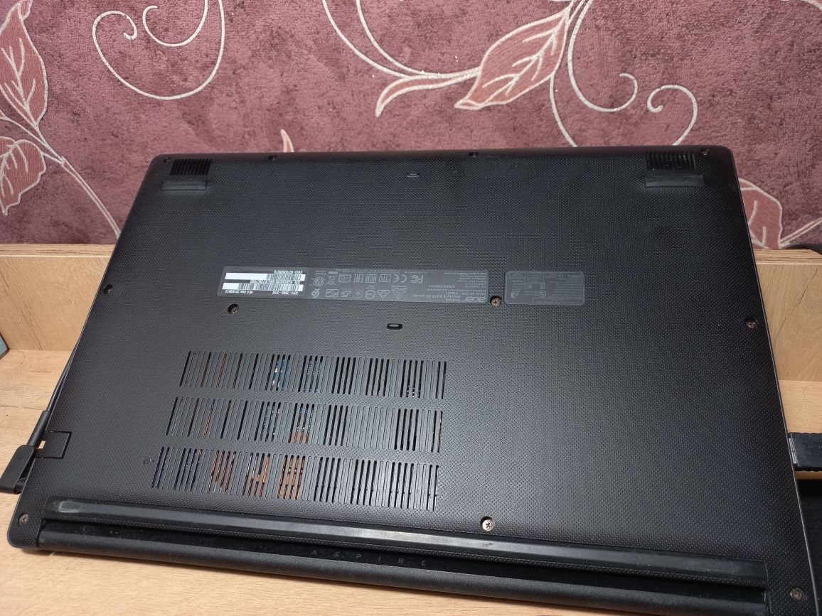 Ноутбук Acer Aspire