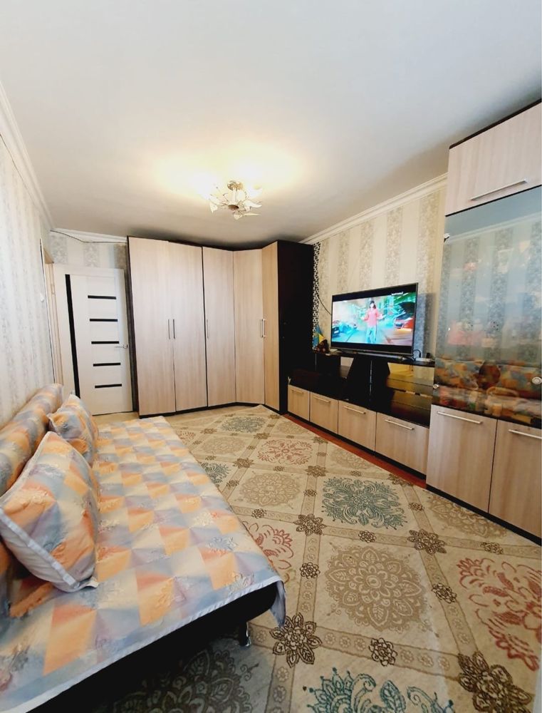Продам 1 ком.кв 11мкр 41д
