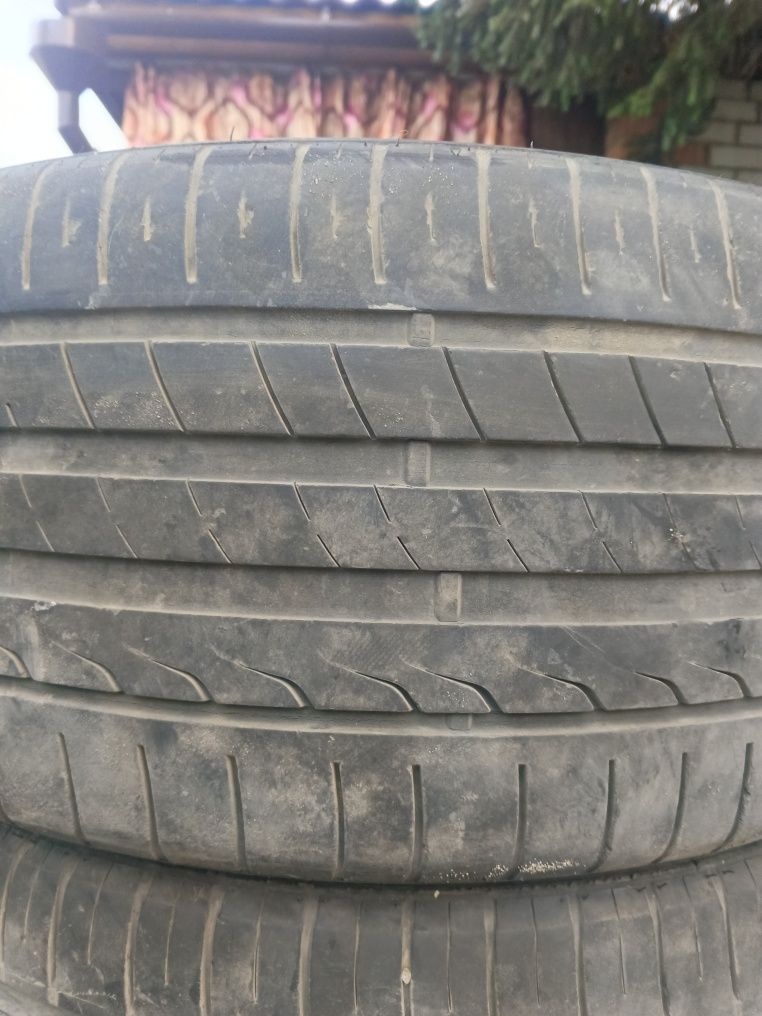 Продам 245/40/18