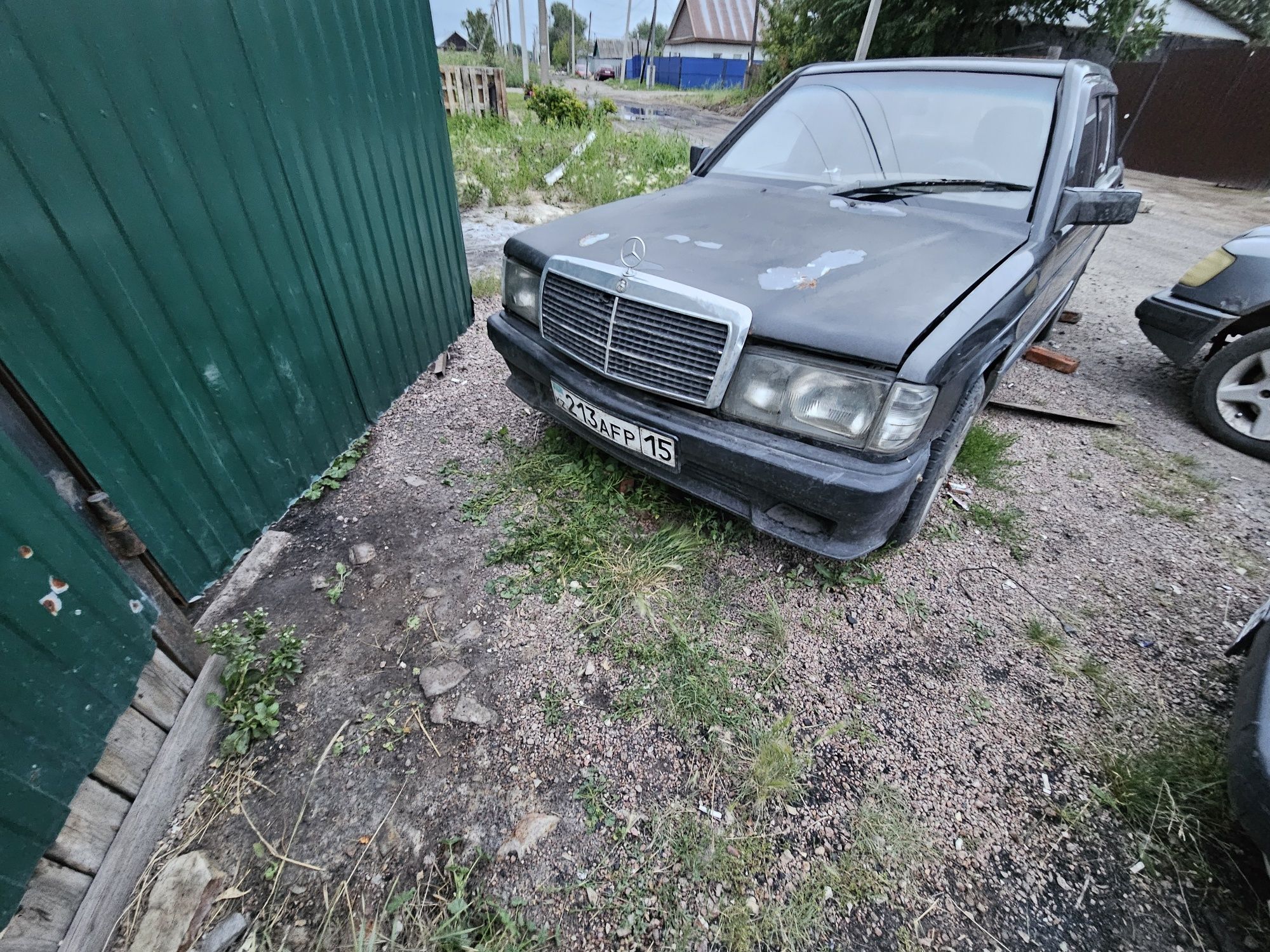 Продам мерседес Е190