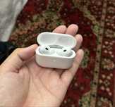Airpods pro original.