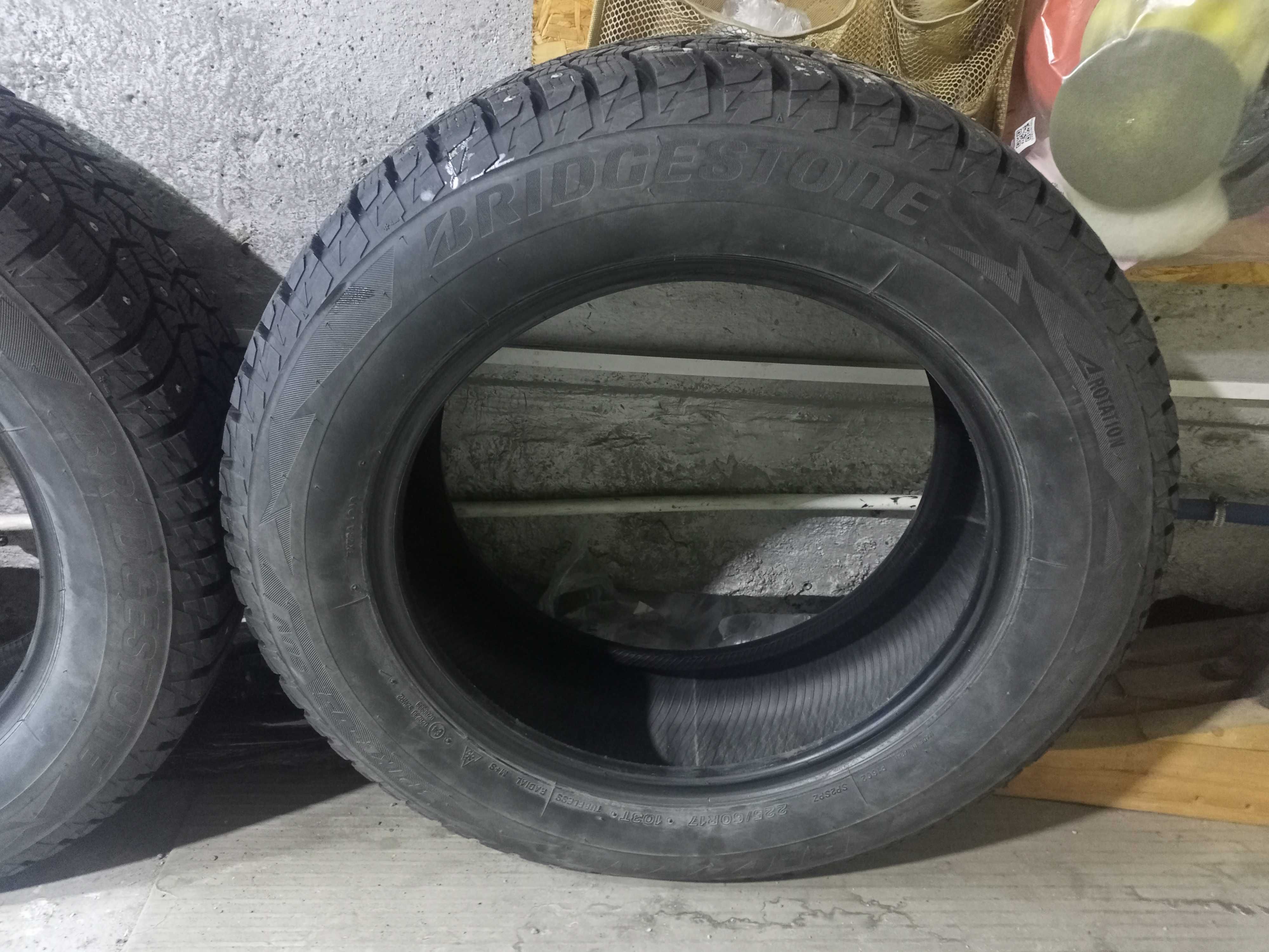 Bridgestone blizzak spike — 02