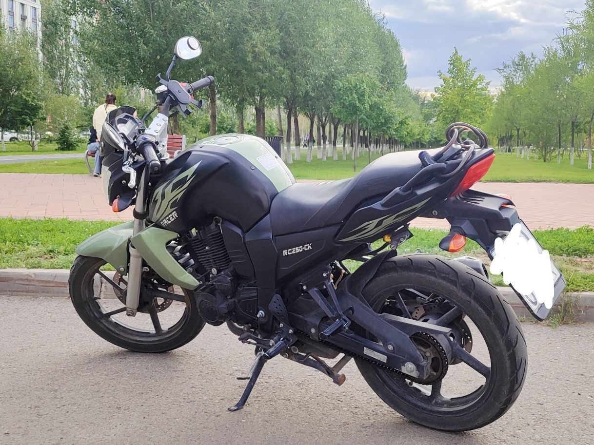 Мотоцикл Racer Nitro