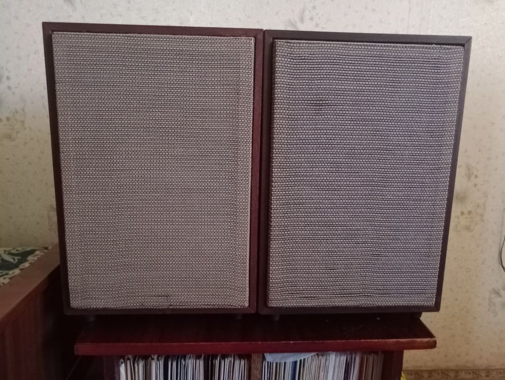 Продам АС Microlab B-73