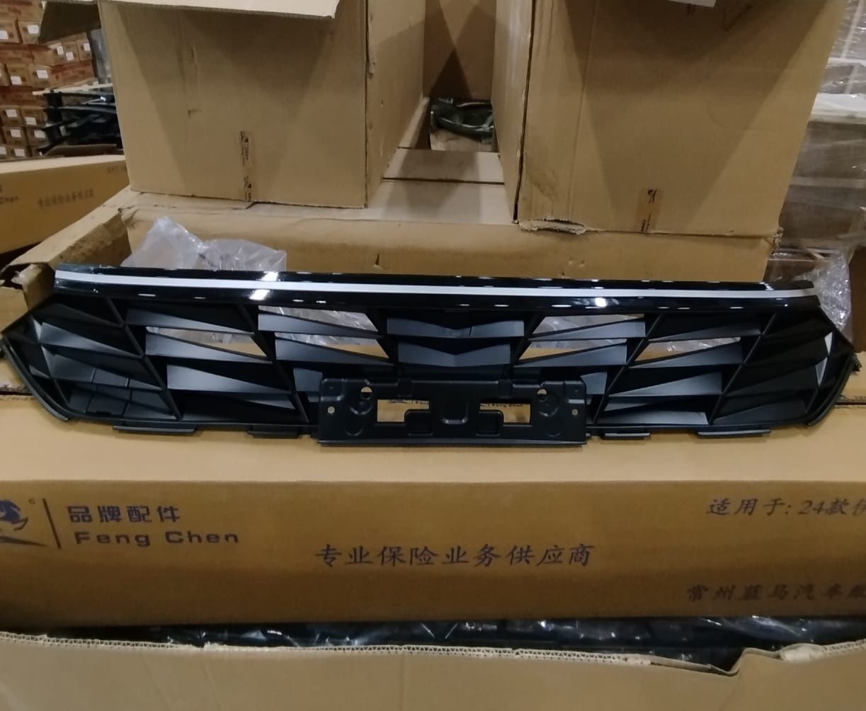 Хюндай ,Китай , Запчачи Hyundai Elantra CN7 .China , Korea  бампер ,ка