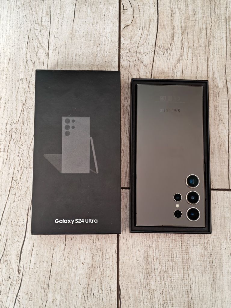 Samsung S24 Ultra 256 gb Ram 12 5G