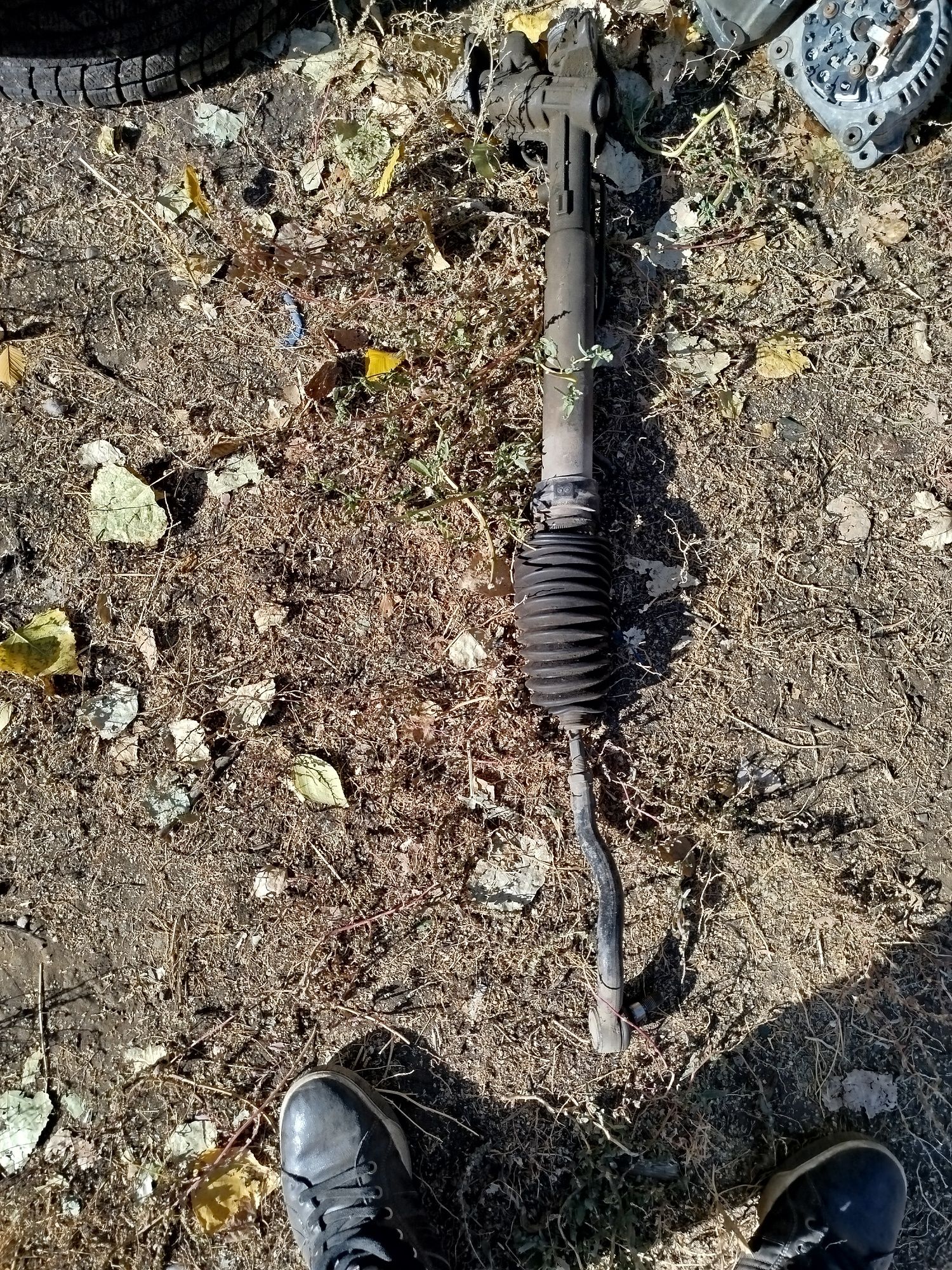 Предлагаю зап части на автомобиль Шаран и Форд Галакси, также процессо