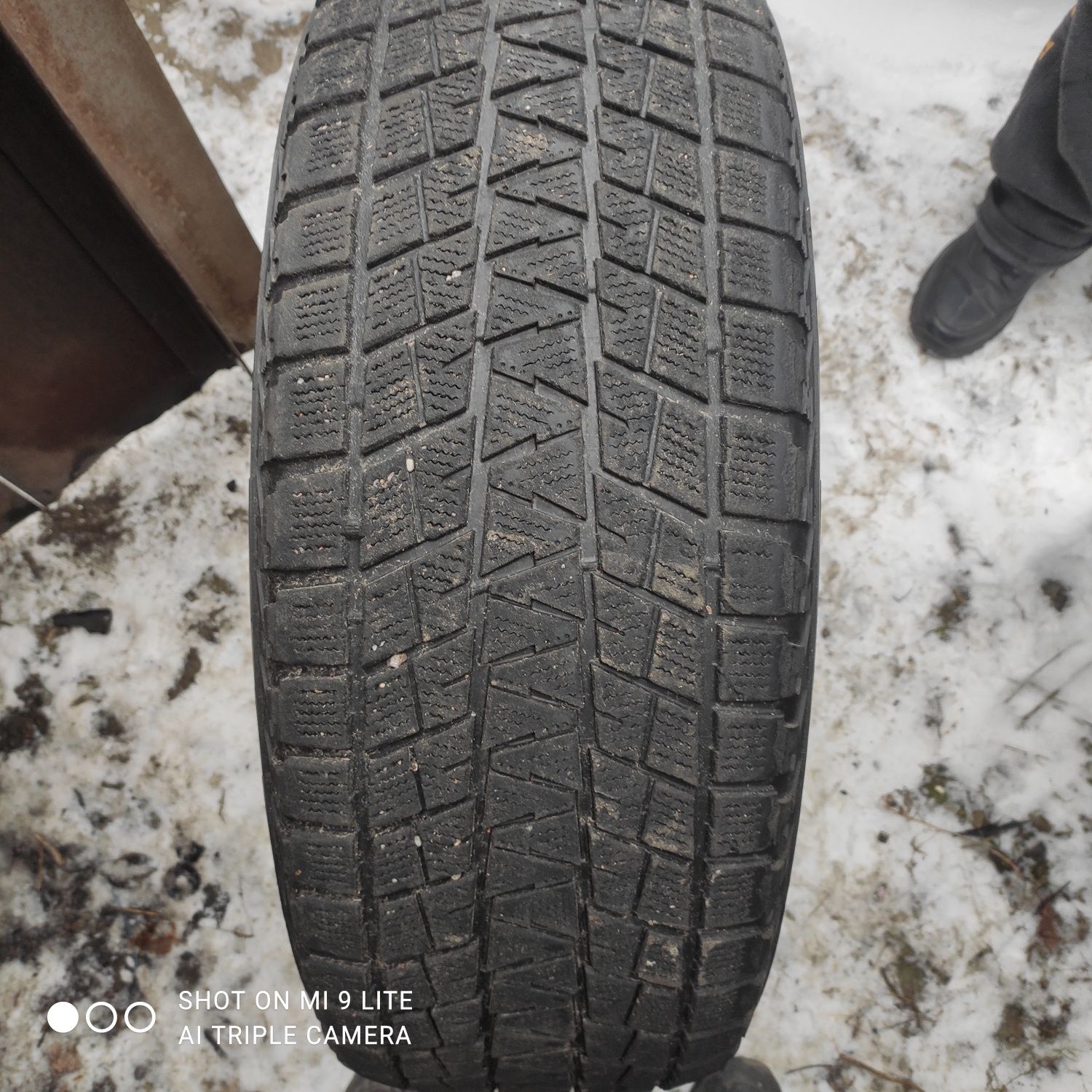 Продам Шины, Bridgestone Blizzak, 275/65 R18 114R.
