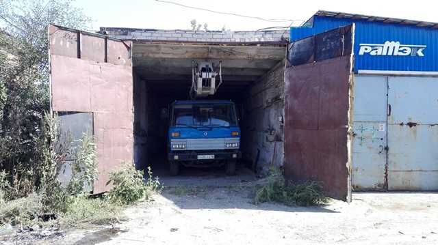 Гаражный бокс  грузовой