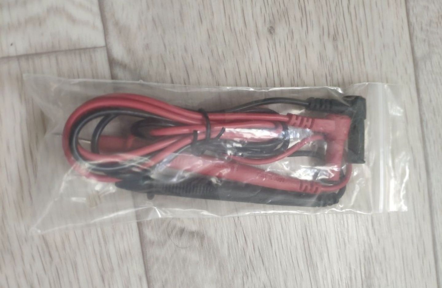 Оригинал  UNI-T  10 A 1000 V Новые 2000тг