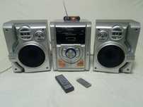 Музыкальный  центр Panasonic. Bluetooth, USB, AUX, радио, диски..