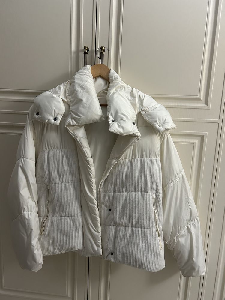 Куртка бренда Massimo Dutti