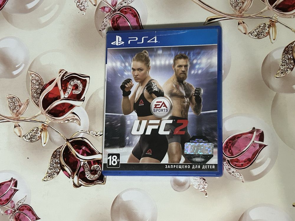 Продам игры God of war 3, UFC 2