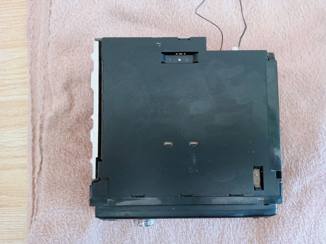 Продам мощный магнитола JVC KD-4206