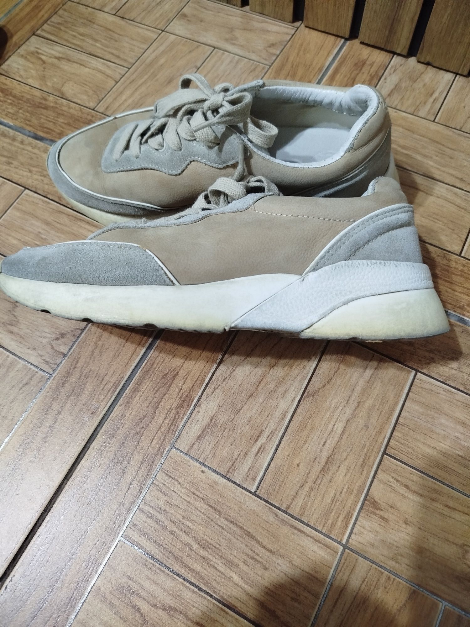 Кроссовки Massimo Dutti