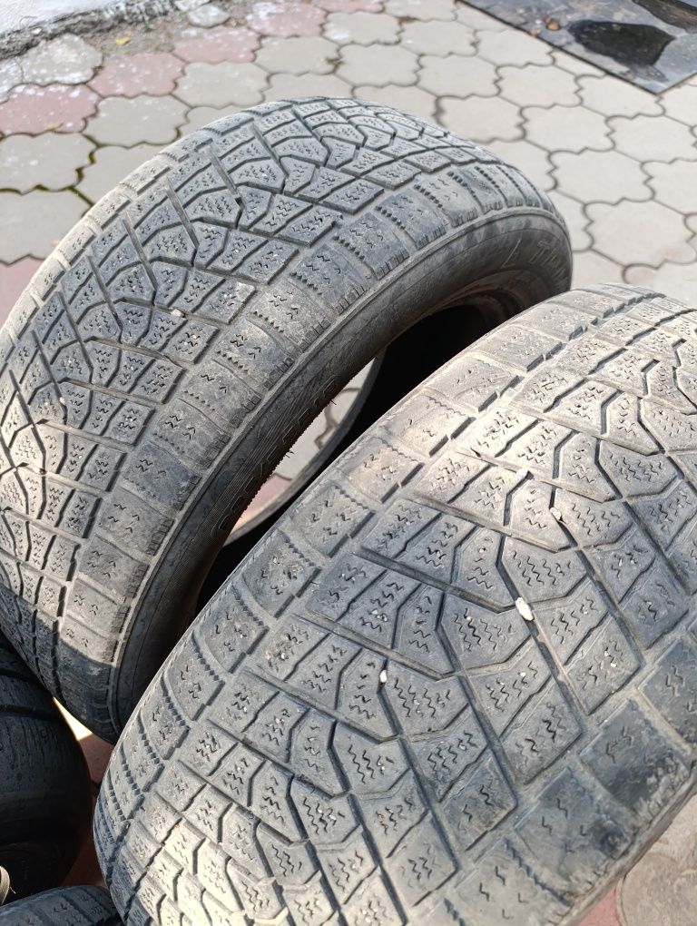 Triangle 235/55 R 18