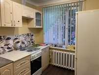 Продаю 1 комнатную в Пришахтинске