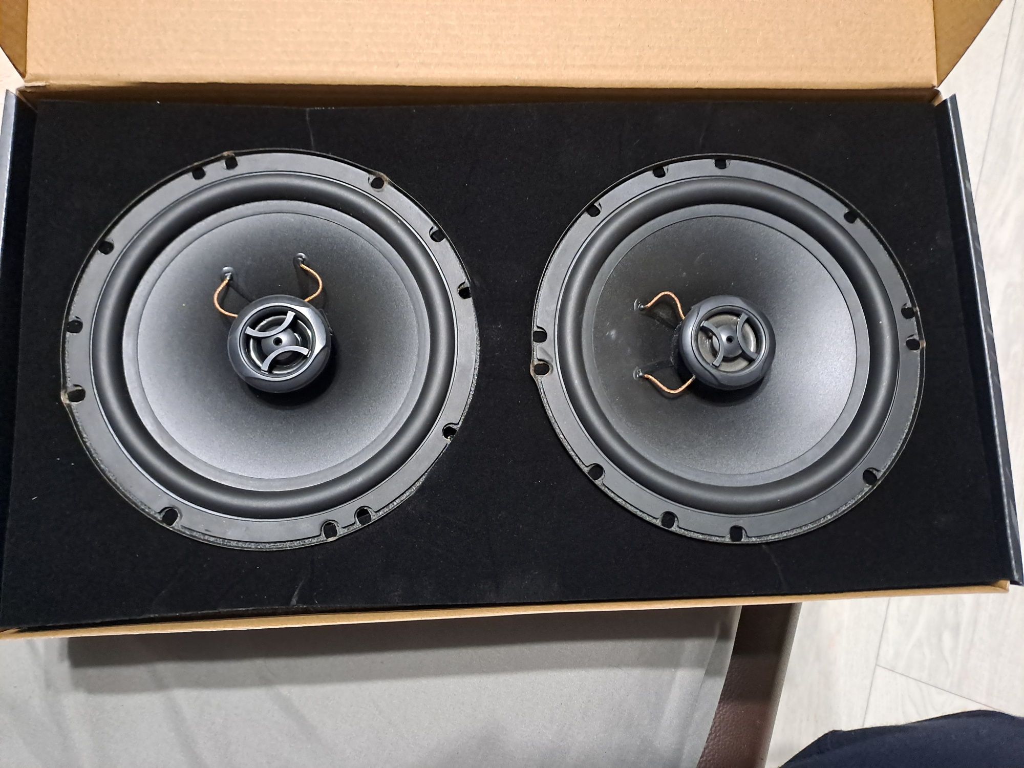 Продам динамики  DLS