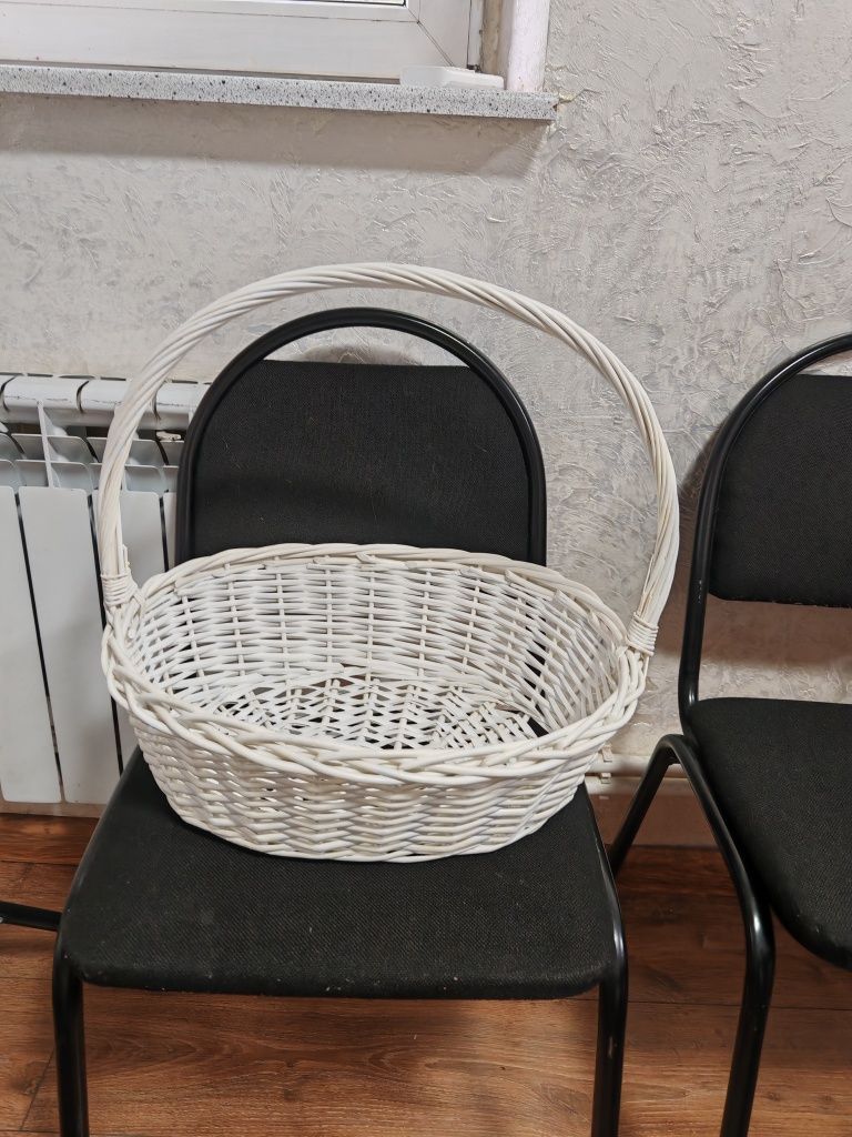 Корзины плетеные