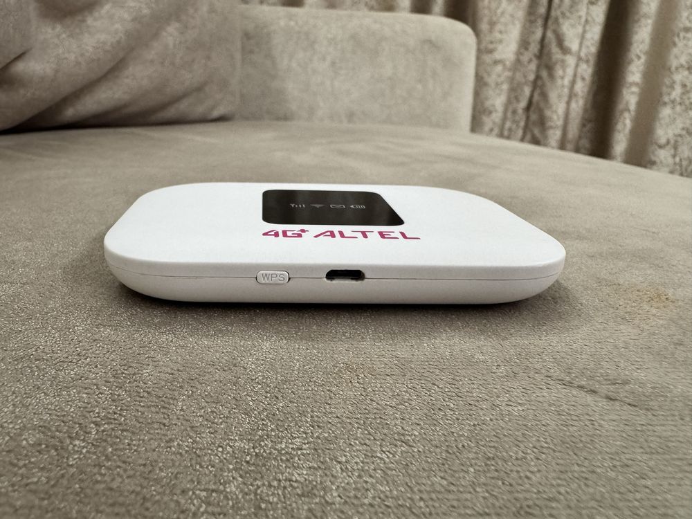 Карманный Wi-Fi роутер Altel 4G