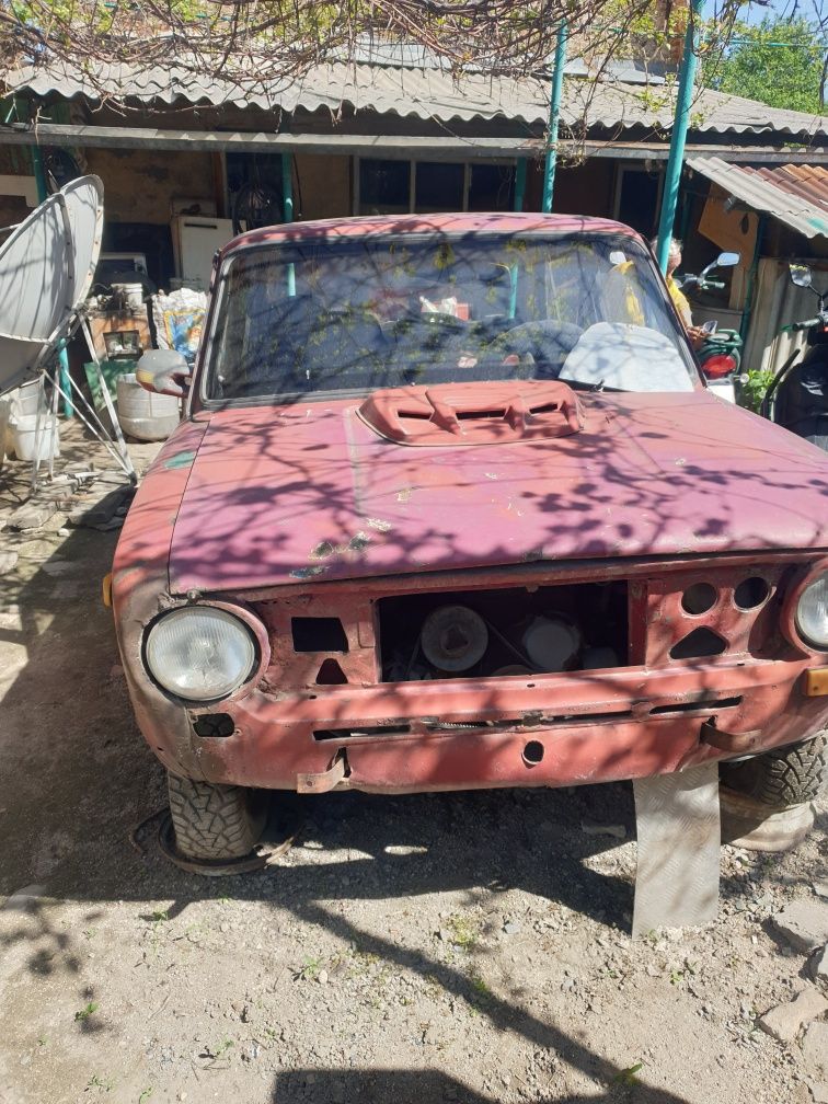 Продам жигули на запчасти