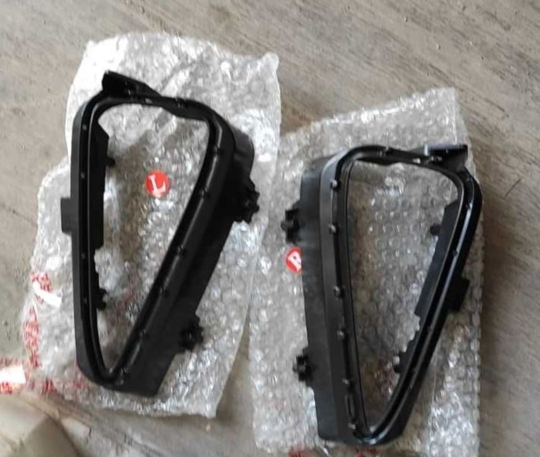 Продам поворотник камри 55