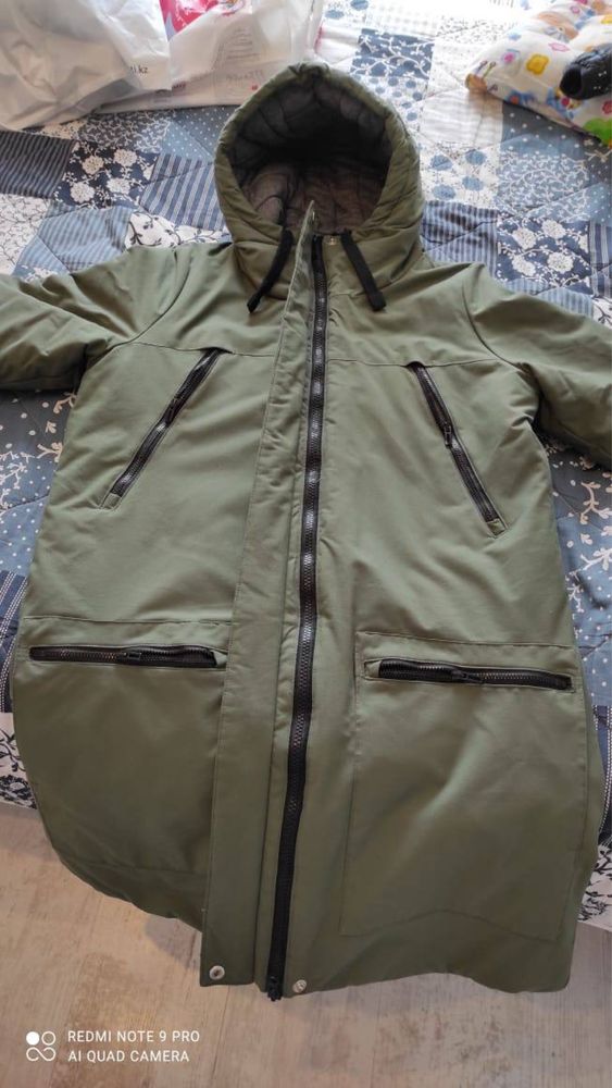 Зимняя женская куртка Adidas