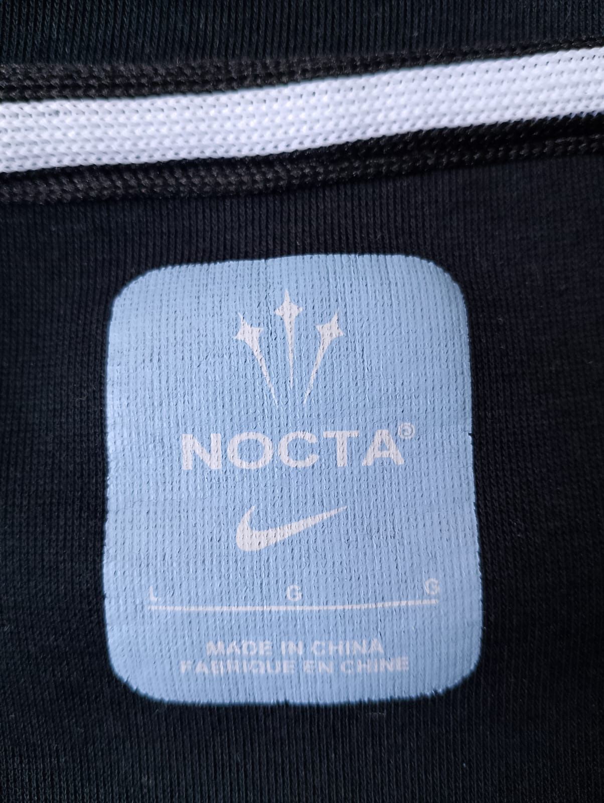продам кофту Nike nokta