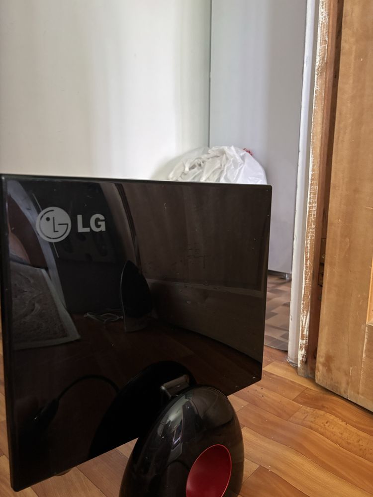 Монитор для компьютера LG