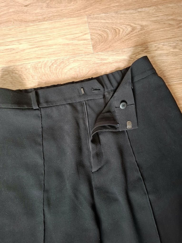 Брюки Uniqlo Straight Wide