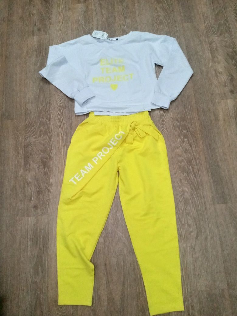 Спортивный костюм 2 ка на 4,5,6 кл