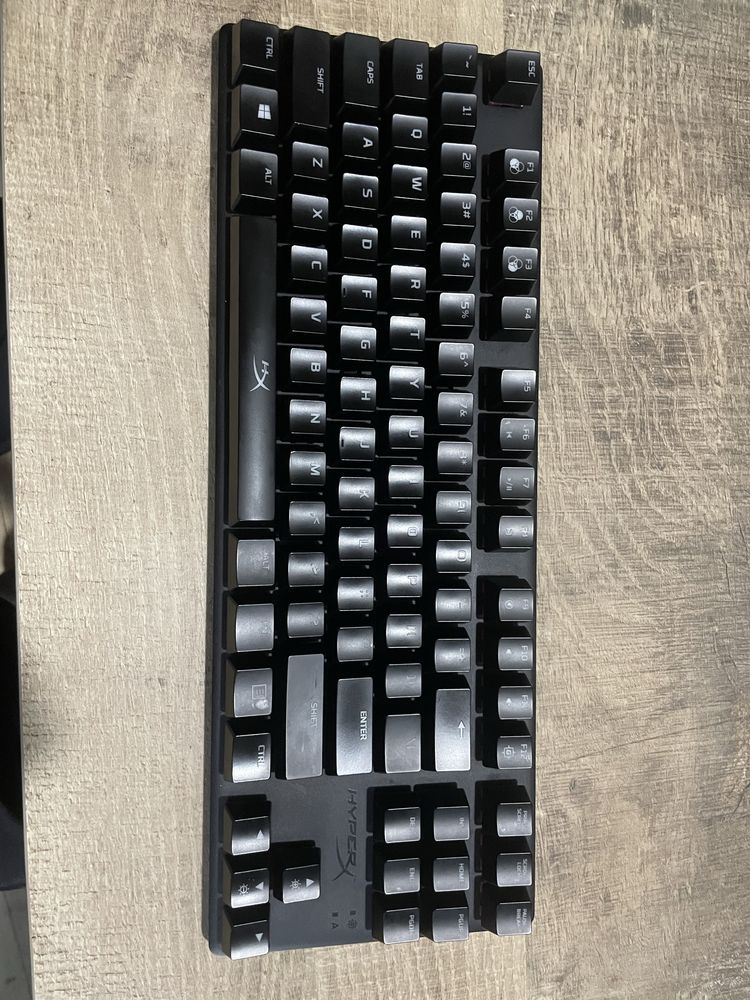 Клавиатура HyperX