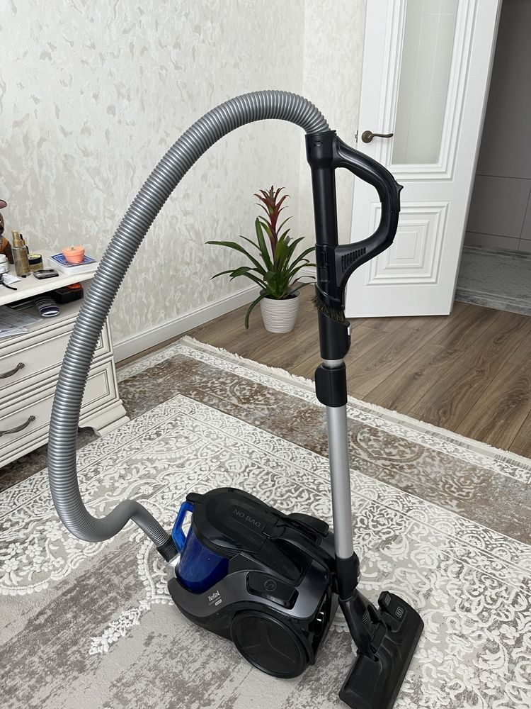 Пылесос компании Tefal